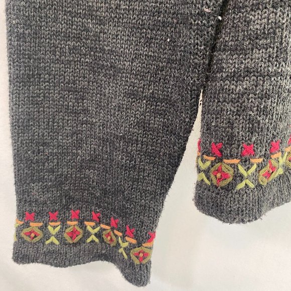 Orvis Sweaters Orvis Charcoal Embroidered Red Cardinal Pinecones